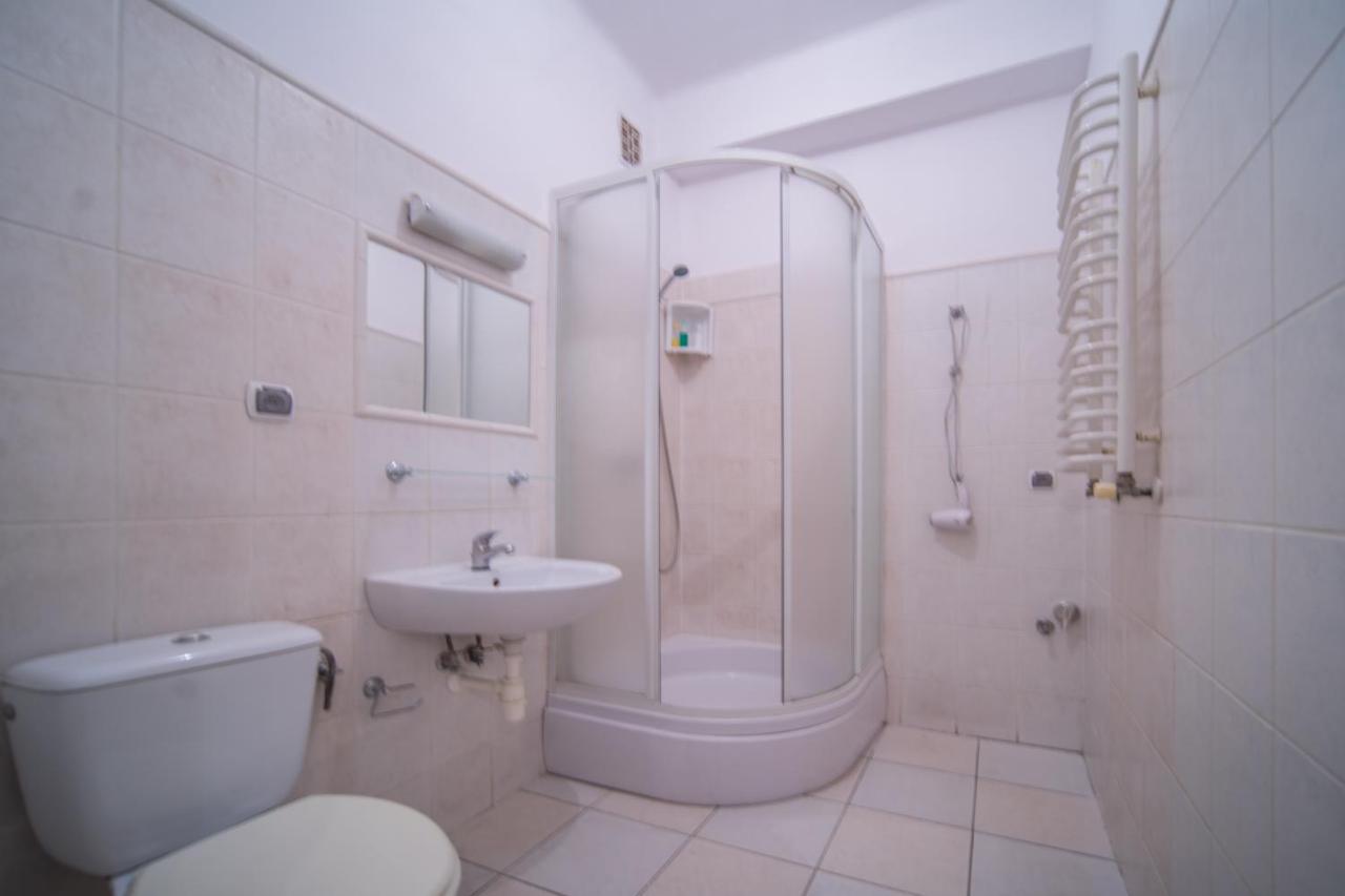 Apartament Izaaka Cracovia Exterior foto